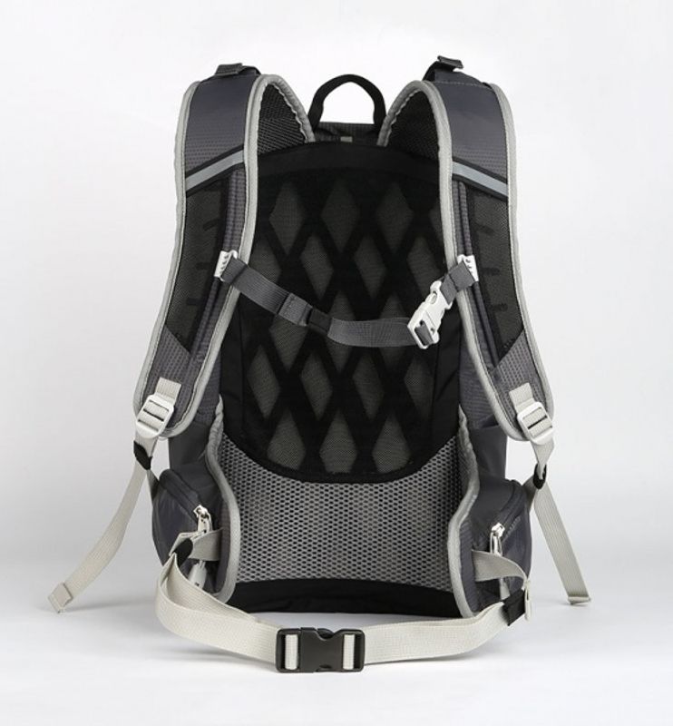 Tracker Alpine Pack tursekk med valgfritt trykk